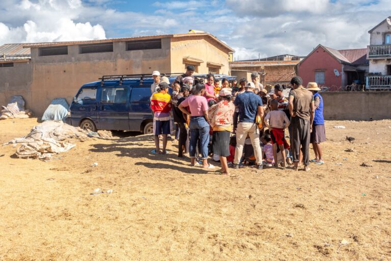 flag_bags_mobileschool (1)